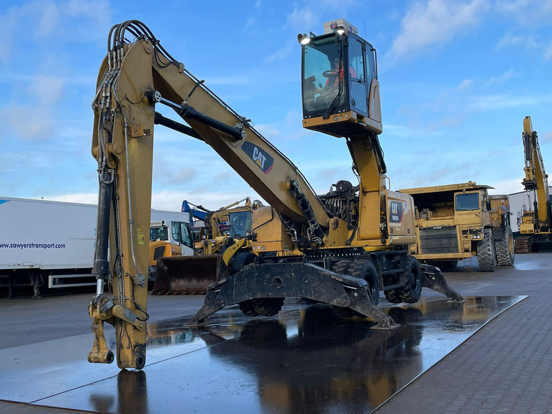 Caterpillar MH3024 - حفارة على عجلات: صور 2 Caterpillar MH3024 - حفارة على عجلات: صور 2