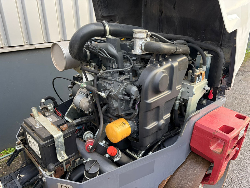 مدحلة Dynapac CC1200: صور 20 مدحلة Dynapac CC1200: صور 20