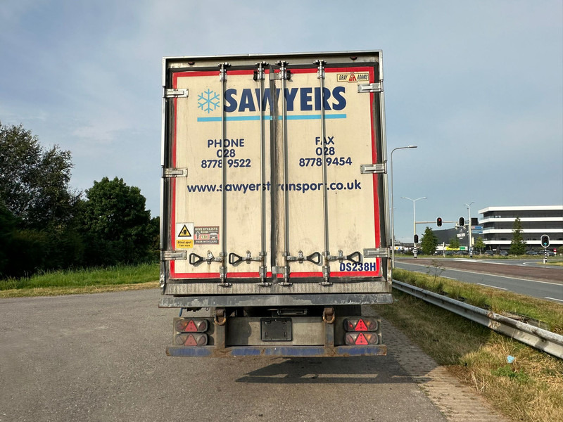 Gray and Adams Meat Hook Thermo King SLXE 400 - مبردة نصف مقطورة: صور 4 Gray and Adams Meat Hook Thermo King SLXE 400 - مبردة نصف مقطورة: صور 4