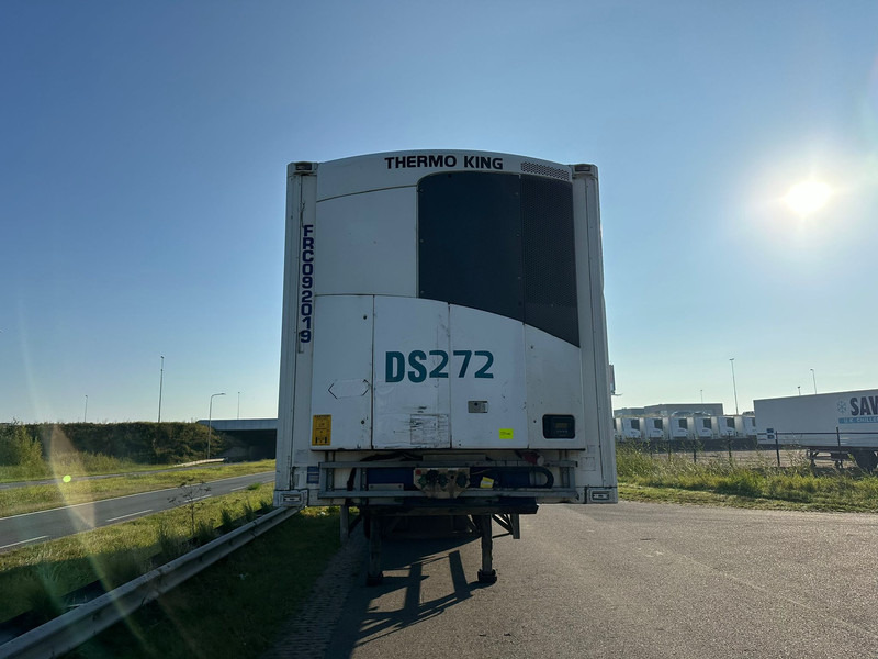 Gray and Adams Meat Hook Thermo King SLXE 400 - مبردة نصف مقطورة: صور 4 Gray and Adams Meat Hook Thermo King SLXE 400 - مبردة نصف مقطورة: صور 4