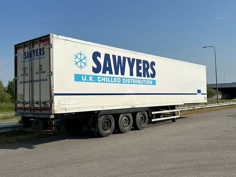 Gray and Adams Meat Hook Thermo King SLXE 400 - مبردة نصف مقطورة: صور 4 Gray and Adams Meat Hook Thermo King SLXE 400 - مبردة نصف مقطورة: صور 4