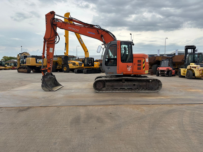 Hitachi ZX135US - حفارة: صور 2 Hitachi ZX135US - حفارة: صور 2