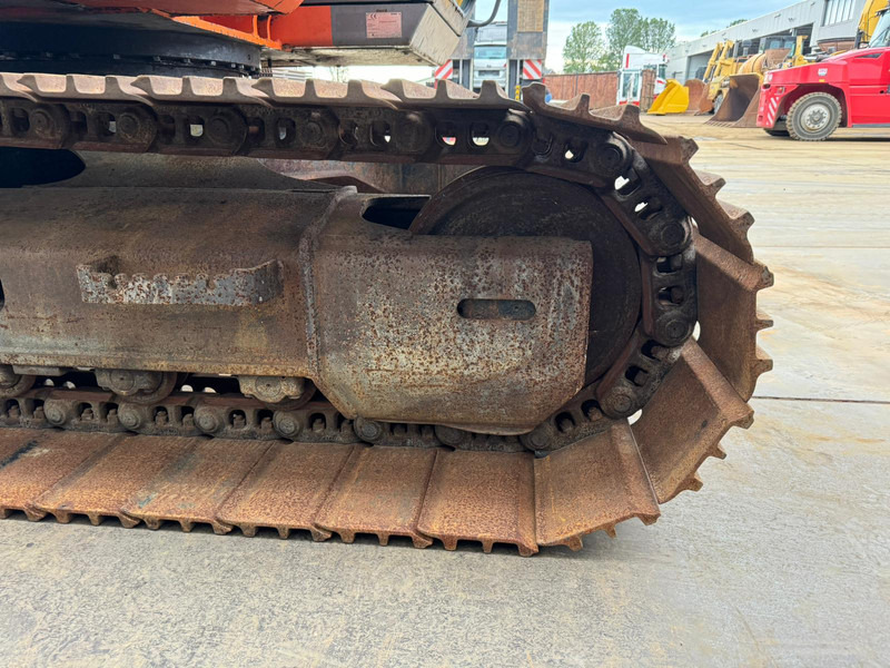 حفارات زحافة Hitachi ZX135US: صور 13