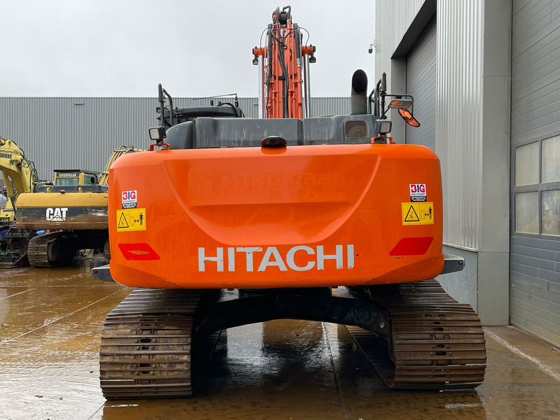 Hitachi ZX250LC-6 - حفارات زحافة: صور 4 Hitachi ZX250LC-6 - حفارات زحافة: صور 4