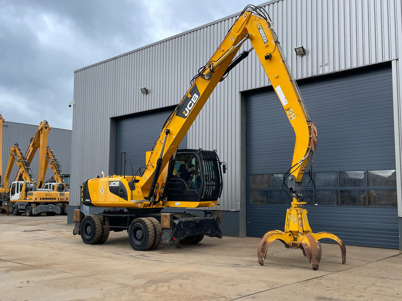 JCB JS200W - حفارة النقل والشحن: صور 5 JCB JS200W - حفارة النقل والشحن: صور 5