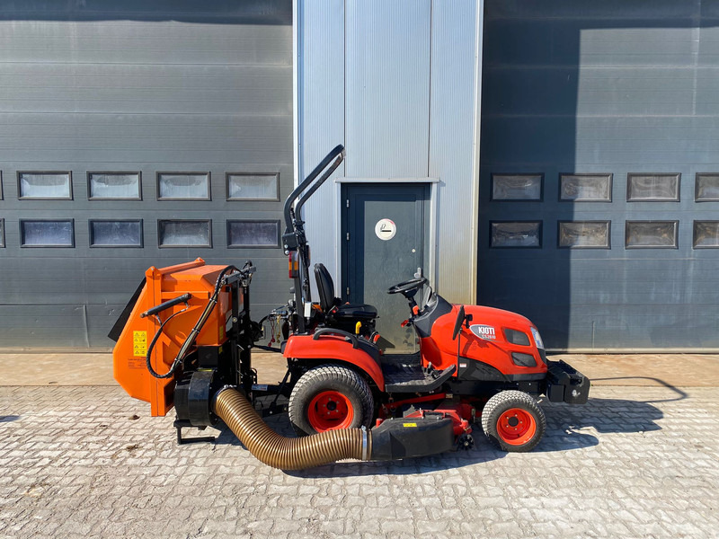 KIOTI KIOTI CS2610 Lawn Mower ng tractor - Grasmaaier - جزازة المروج: صور 5 KIOTI KIOTI CS2610 Lawn Mower ng tractor - Grasmaaier - جزازة المروج: صور 5