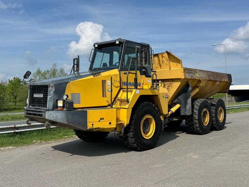 Komatsu HM300-2 - شاحنة مفصلية: صور 1 Komatsu HM300-2 - شاحنة مفصلية: صور 1