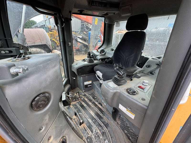 Liebherr PR736 LGP - بلدوزر: صور 3 Liebherr PR736 LGP - بلدوزر: صور 3
