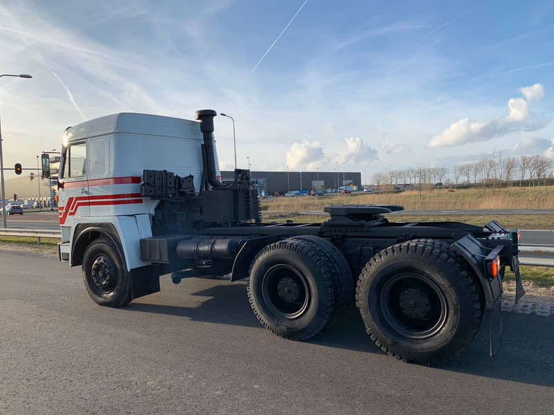 MAN 26.281 6x4 Tractor Head - شاحنة جرار: صور 3 MAN 26.281 6x4 Tractor Head - شاحنة جرار: صور 3