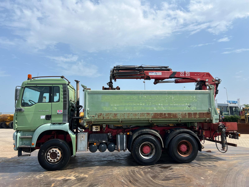 MAN TGA 26.480 6x4 tipper + HMF crane - قلابات, شاحنة كرين: صور 3 MAN TGA 26.480 6x4 tipper + HMF crane - قلابات, شاحنة كرين: صور 3