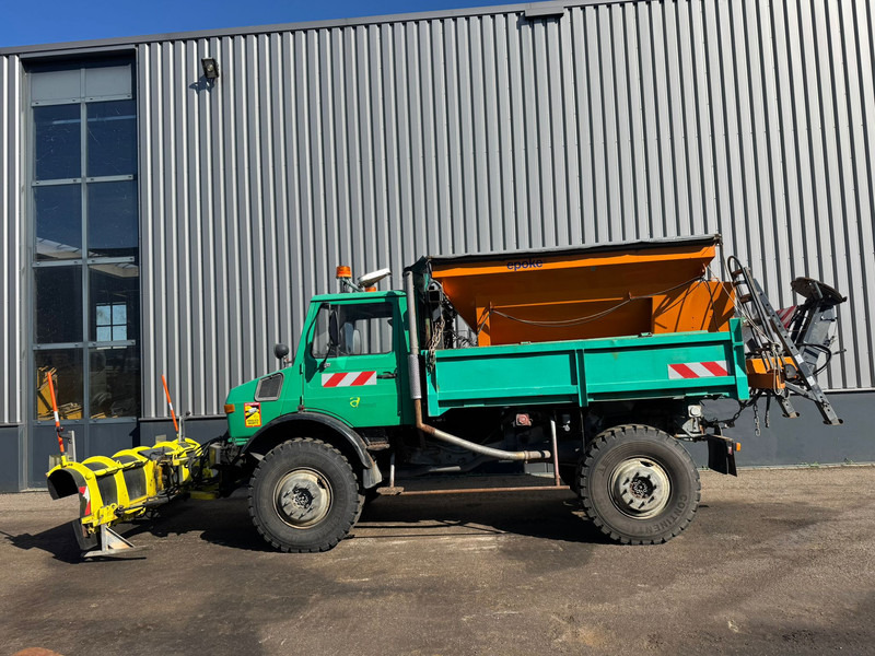 MERCEDESBENZ Unimog U1700 - سياره كنس شوارع: صور 2 MERCEDESBENZ Unimog U1700 - سياره كنس شوارع: صور 2