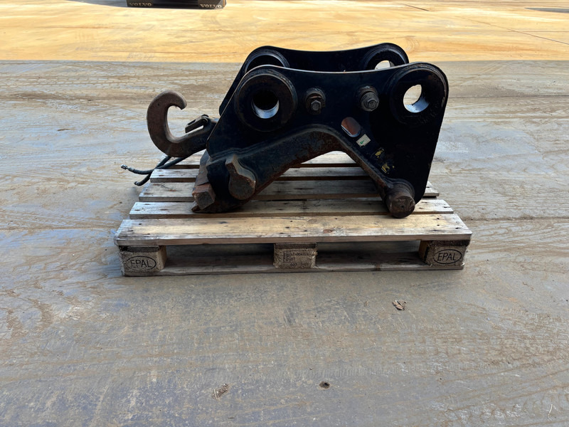 Verachtert CW45S CW-45S-H.5.N CB-Linkage - وصلة الربط للمعدات المعلقة: صور 5 Verachtert CW45S CW-45S-H.5.N CB-Linkage - وصلة الربط للمعدات المعلقة: صور 5