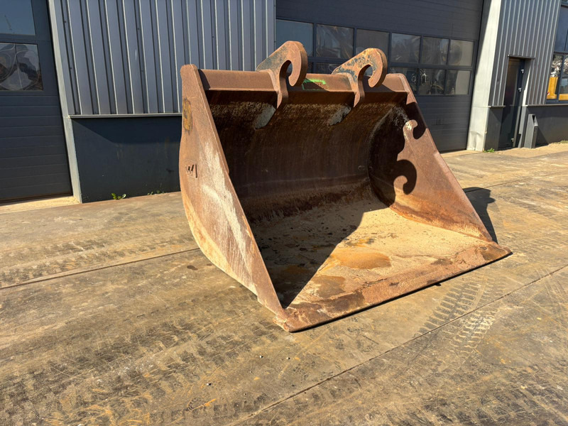 Verachtert GP bucket CW70 for 374F - بكت: صور 1 Verachtert GP bucket CW70 for 374F - بكت: صور 1