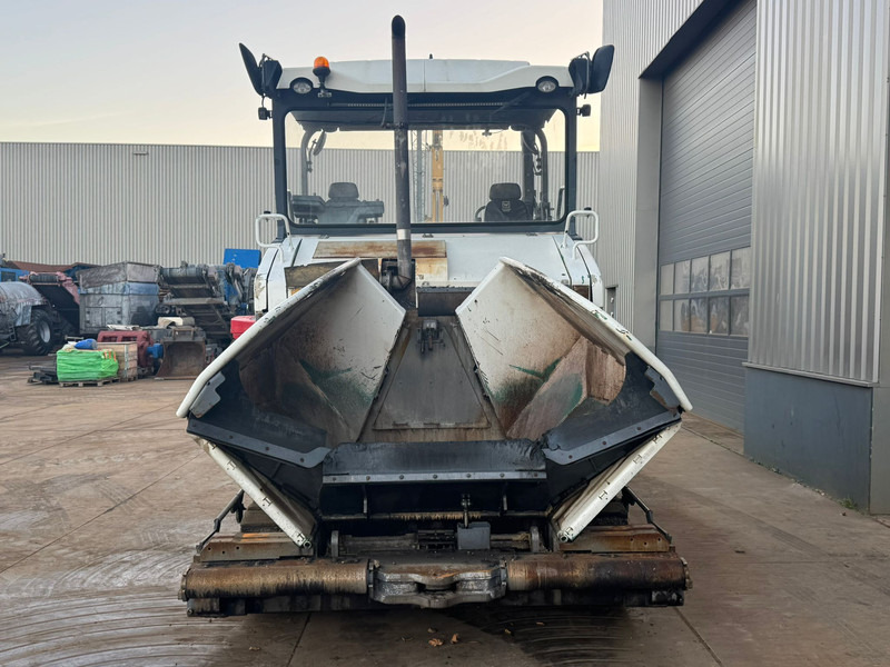 Vögele Super 1800-3i - العامل بالقار: صور 4 Vögele Super 1800-3i - العامل بالقار: صور 4