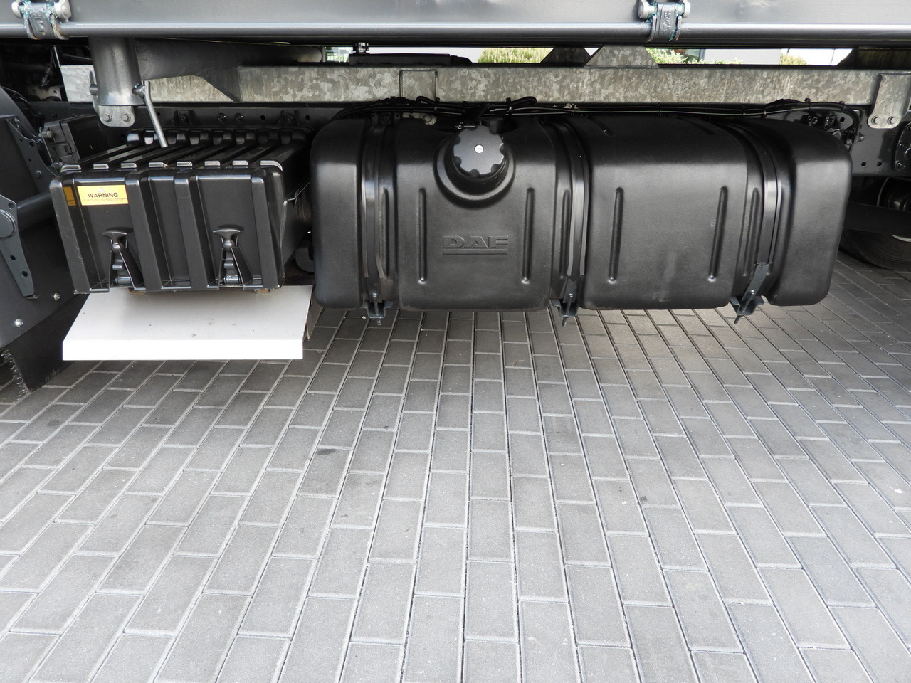 قلاب صغير DAF LF 180 THREE-WAY TIPPER CRUISE CONTROL LED LIGHTS AUTOMATIC TRANSMISSION TWIN WHEELS AIR CONDITIONING 180HP: صور 26 قلاب صغير DAF LF 180 THREE-WAY TIPPER CRUISE CONTROL LED LIGHTS AUTOMATIC TRANSMISSION TWIN WHEELS AIR CONDITIONING 180HP: صور 26