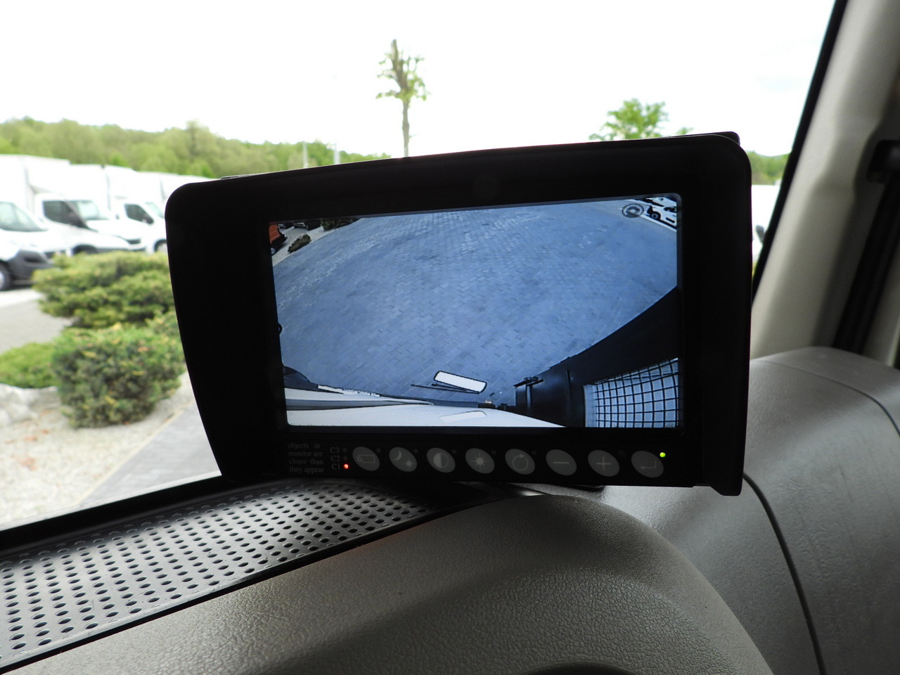 قلاب صغير DAF LF 180 THREE-WAY TIPPER CRUISE CONTROL LED LIGHTS AUTOMATIC TRANSMISSION TWIN WHEELS AIR CONDITIONING 180HP: صور 45 قلاب صغير DAF LF 180 THREE-WAY TIPPER CRUISE CONTROL LED LIGHTS AUTOMATIC TRANSMISSION TWIN WHEELS AIR CONDITIONING 180HP: صور 45