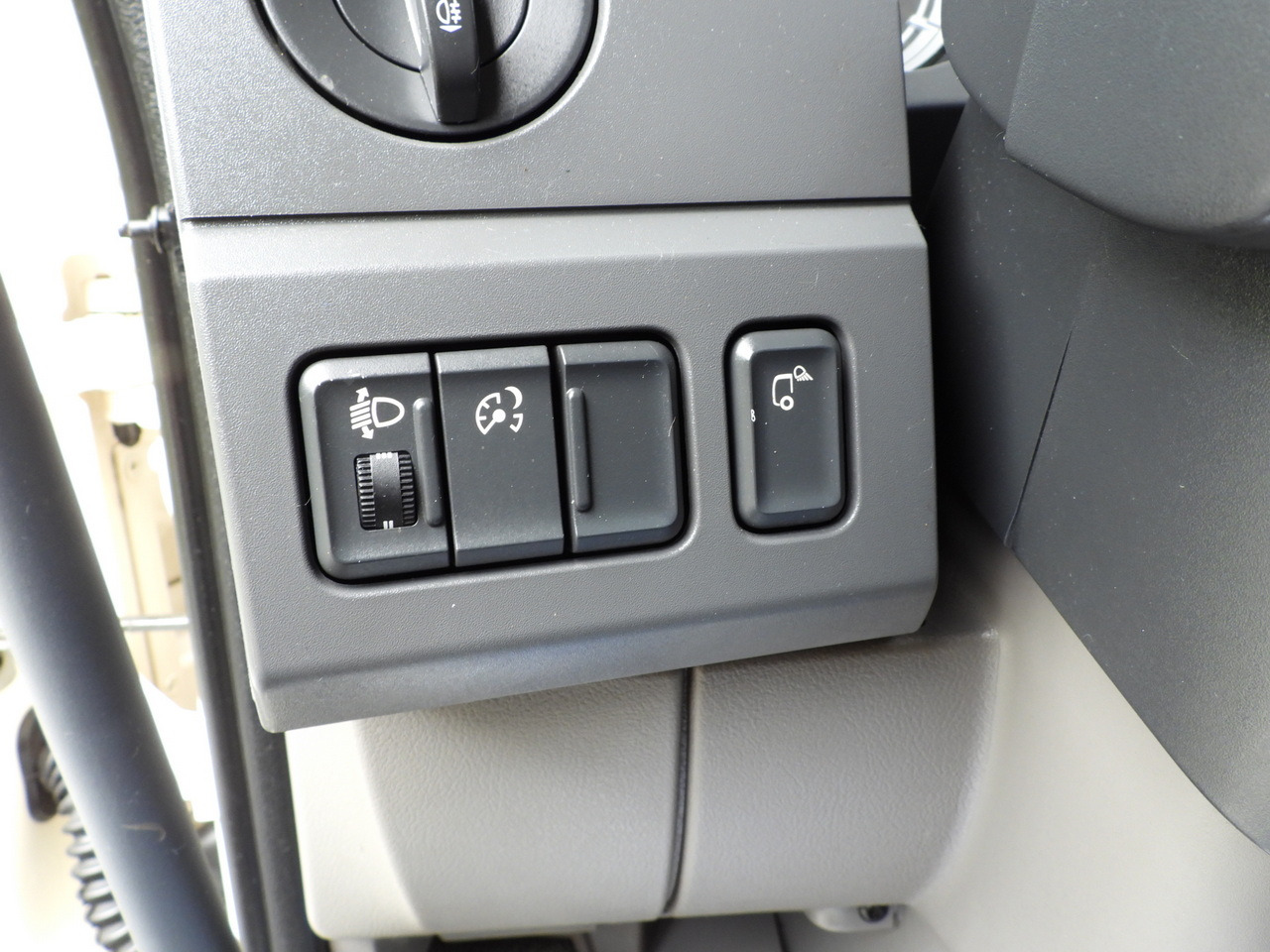 قلاب صغير DAF LF 180 THREE-WAY TIPPER CRUISE CONTROL LED LIGHTS AUTOMATIC TRANSMISSION TWIN WHEELS AIR CONDITIONING 180HP: صور 35 قلاب صغير DAF LF 180 THREE-WAY TIPPER CRUISE CONTROL LED LIGHTS AUTOMATIC TRANSMISSION TWIN WHEELS AIR CONDITIONING 180HP: صور 35