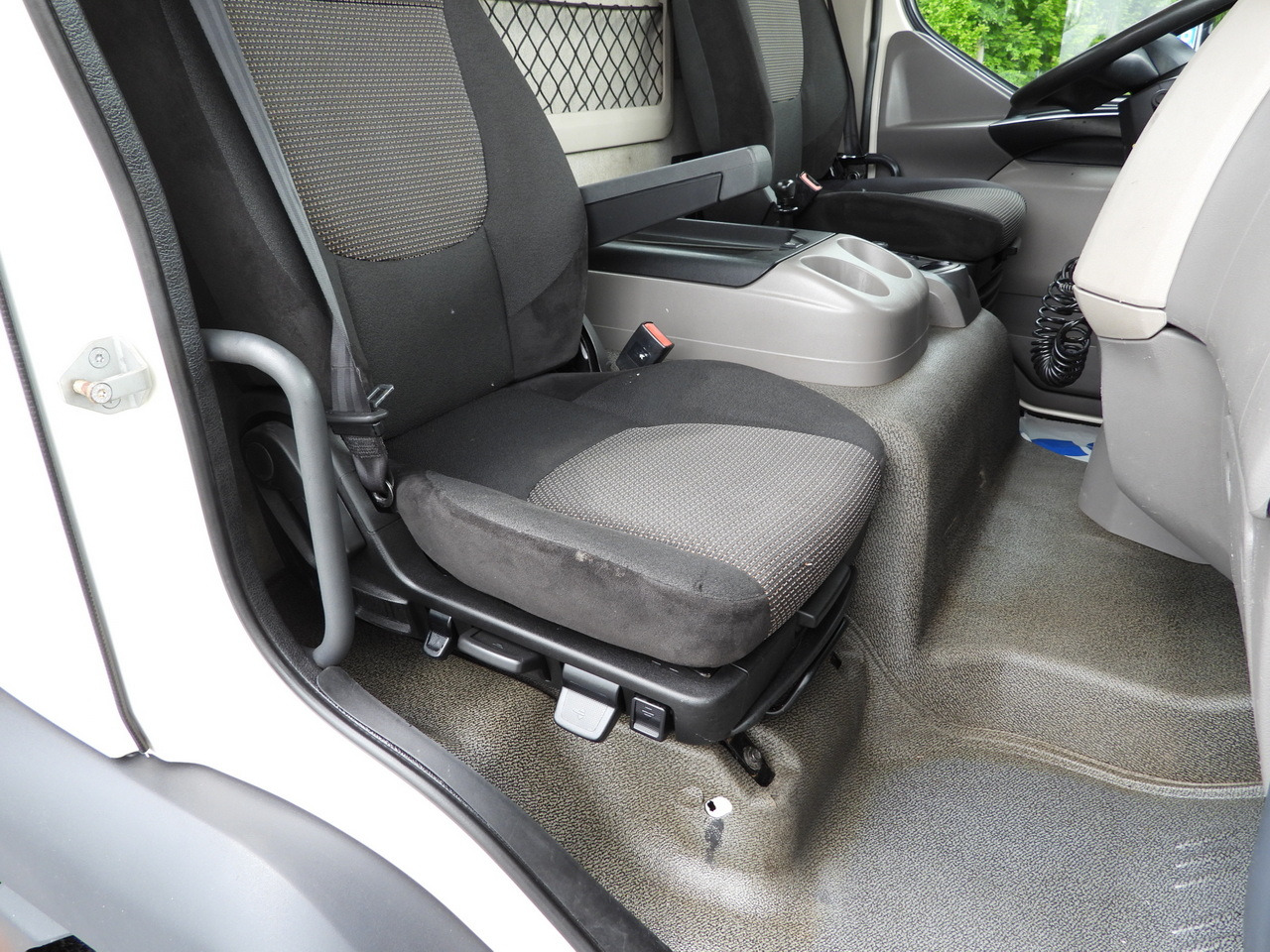 قلاب صغير DAF LF 180 THREE-WAY TIPPER CRUISE CONTROL LED LIGHTS AUTOMATIC TRANSMISSION TWIN WHEELS AIR CONDITIONING 180HP: صور 50 قلاب صغير DAF LF 180 THREE-WAY TIPPER CRUISE CONTROL LED LIGHTS AUTOMATIC TRANSMISSION TWIN WHEELS AIR CONDITIONING 180HP: صور 50