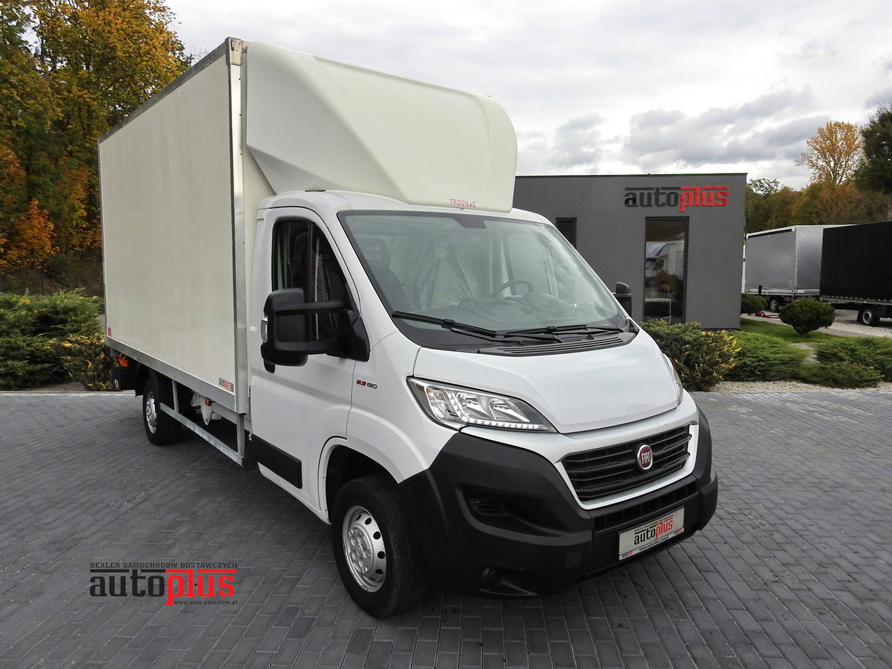 FIAT DUCATO BOX LIFT 8 PALLETS CRUISE CONTROL NAVIGATION AIR CONDITIONING LED LIGHTS 130HP - الشاحنات الصغيرة صندوق مغلق: صور 1 FIAT DUCATO BOX LIFT 8 PALLETS CRUISE CONTROL NAVIGATION AIR CONDITIONING LED LIGHTS 130HP - الشاحنات الصغيرة صندوق مغلق: صور 1