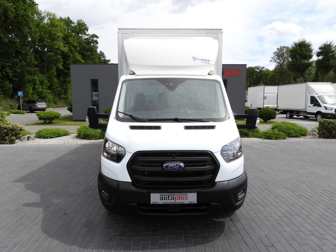 FORD TRANSIT BOX 8 PALLETS CRUISE CONTROL AIR CONDITIONING 130HP - الشاحنات الصغيرة صندوق مغلق: صور 5 FORD TRANSIT BOX 8 PALLETS CRUISE CONTROL AIR CONDITIONING 130HP - الشاحنات الصغيرة صندوق مغلق: صور 5