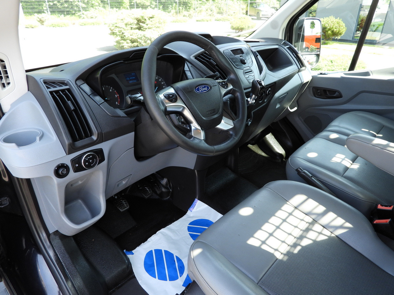FORD TRANSIT STAKE BODY 8 PALLETS CRUISE CONTROL TWIN WHEELS AIR CONDITIONING 125HP - الشاحنات الصغيرة المسطحة: صور 2 FORD TRANSIT STAKE BODY 8 PALLETS CRUISE CONTROL TWIN WHEELS AIR CONDITIONING 125HP - الشاحنات الصغيرة المسطحة: صور 2