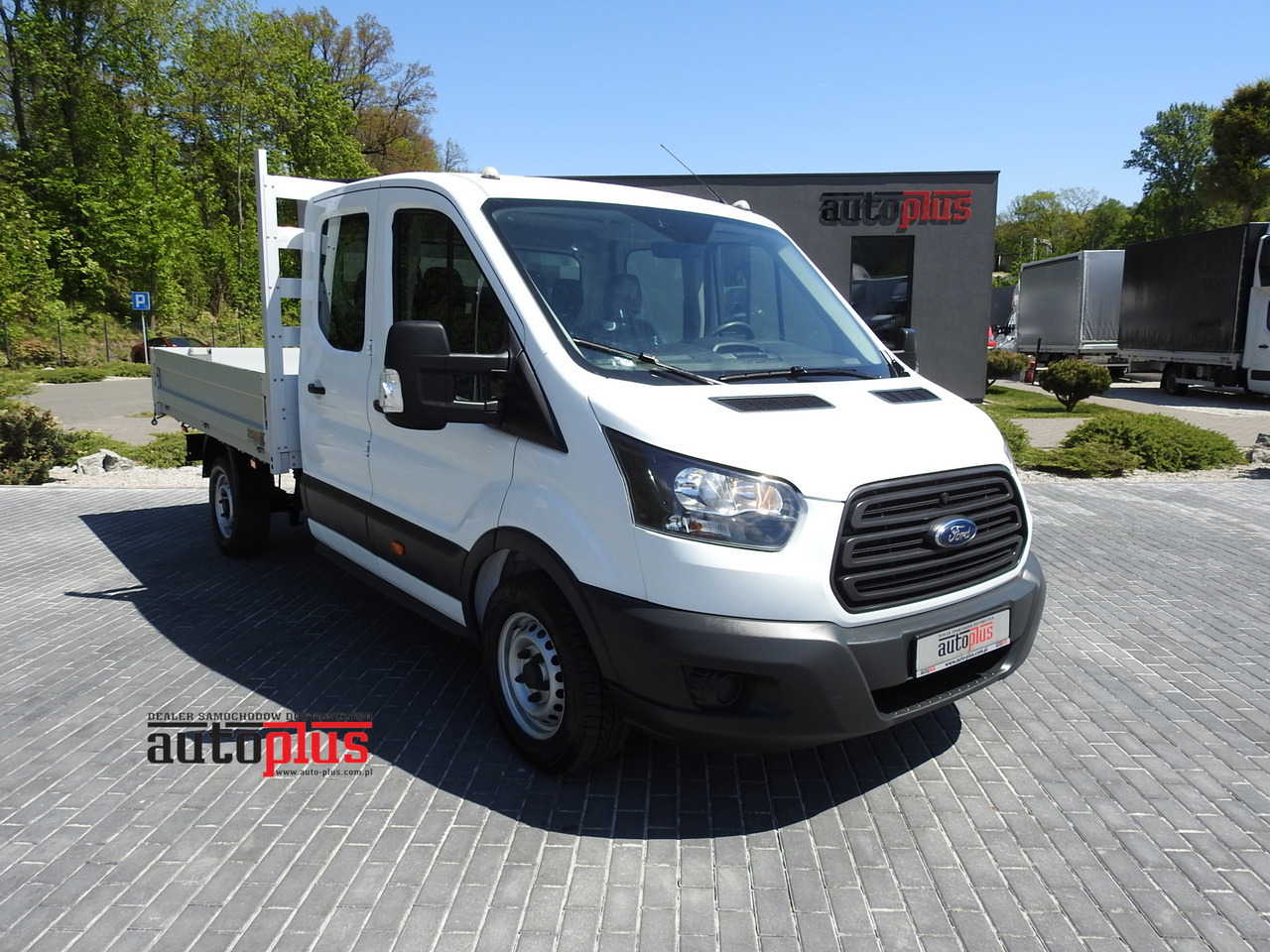 FORD TRANSIT STAKE BODY DOUBLE CABIN DOKA 7 SEATS AIR CONDITIONING 130HP - الشاحنات الصغيرة كابينة مزدوجة: صور 1 FORD TRANSIT STAKE BODY DOUBLE CABIN DOKA 7 SEATS AIR CONDITIONING 130HP - الشاحنات الصغيرة كابينة مزدوجة: صور 1