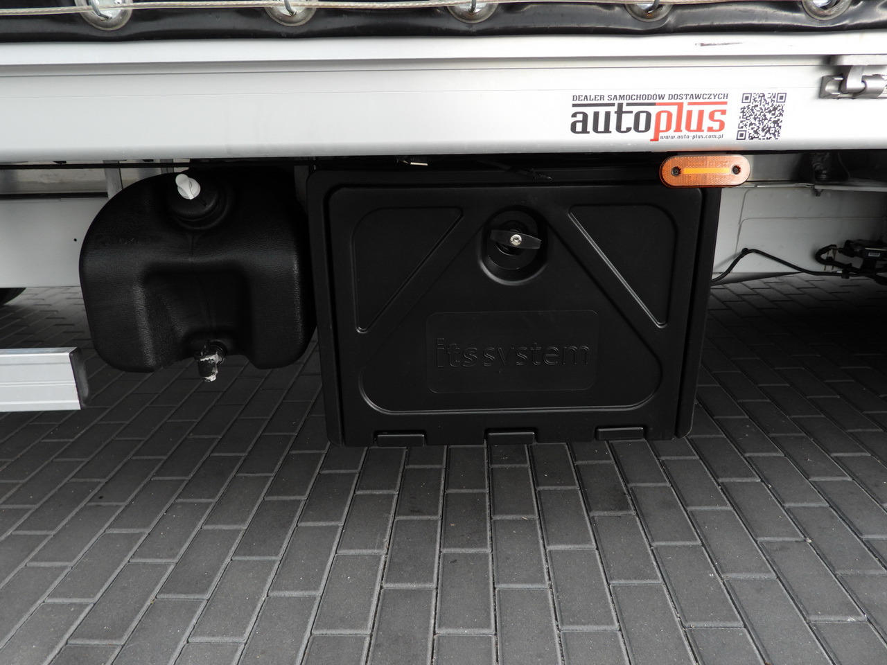 الشاحنات الصغيرة ستائر FORD TRANSIT  TARPAULIN 10 PALLETS WEBASTO CRUISE CONTROL LED LIGHTS PNEUMATICS AIR CONDITIONING  160HP: صور 24