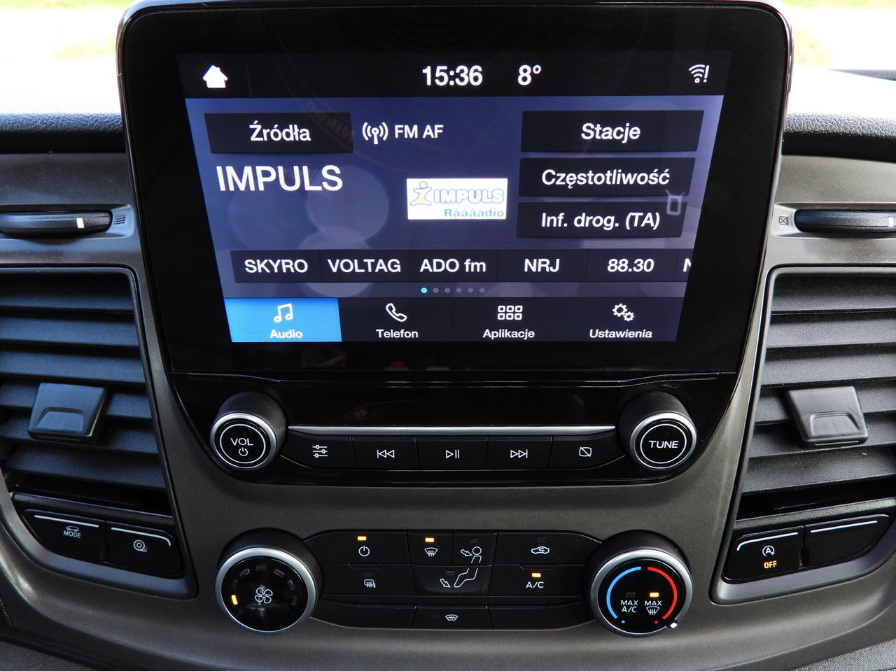 قلاب صغير FORD TRANSIT TIPPER CRUISE CONTROL LED LIGHTS TWIN WHEELS AIR CONDITIONING  130HP: صور 37