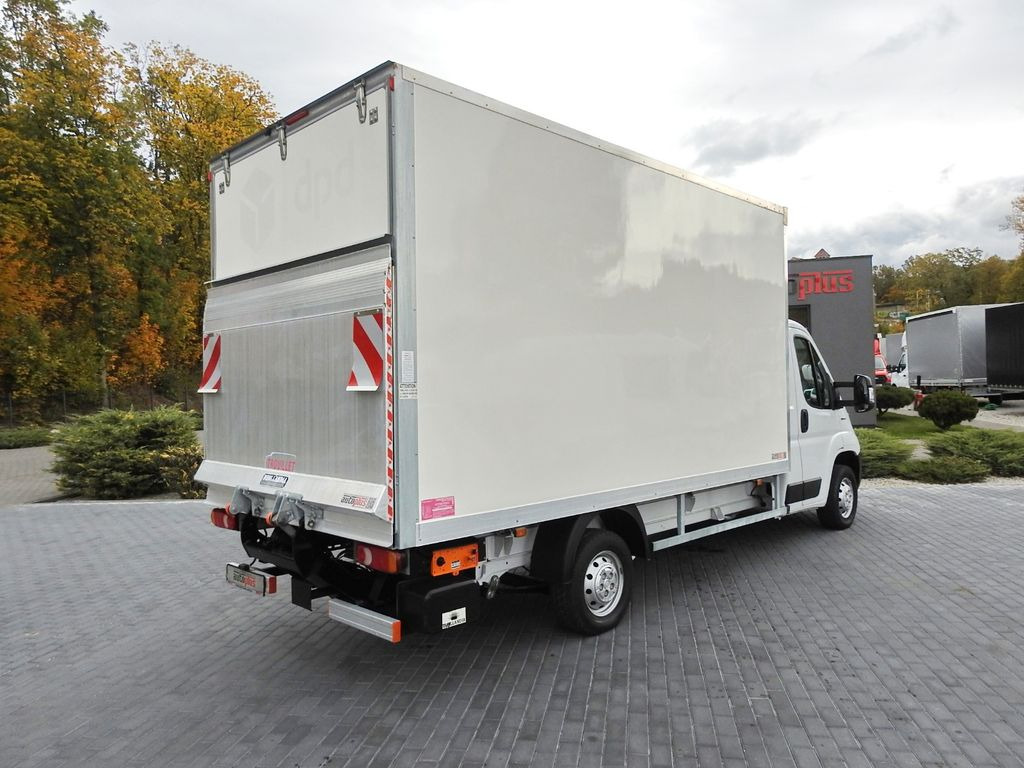 Fiat DUCATO KOFFER AUFZUG 8 PAL. TEMPOMAT NAVIGATON - الشاحنات الصغيرة صندوق مغلق: صور 3 Fiat DUCATO KOFFER AUFZUG 8 PAL. TEMPOMAT NAVIGATON - الشاحنات الصغيرة صندوق مغلق: صور 3