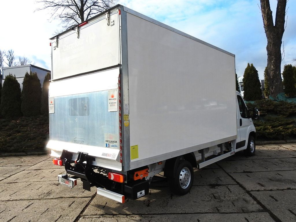 Fiat DUCATO KOFFER AUFZUG 8 PALETTEN TEMPOMAT A/C - الشاحنات الصغيرة صندوق مغلق: صور 3 Fiat DUCATO KOFFER AUFZUG 8 PALETTEN TEMPOMAT A/C - الشاحنات الصغيرة صندوق مغلق: صور 3