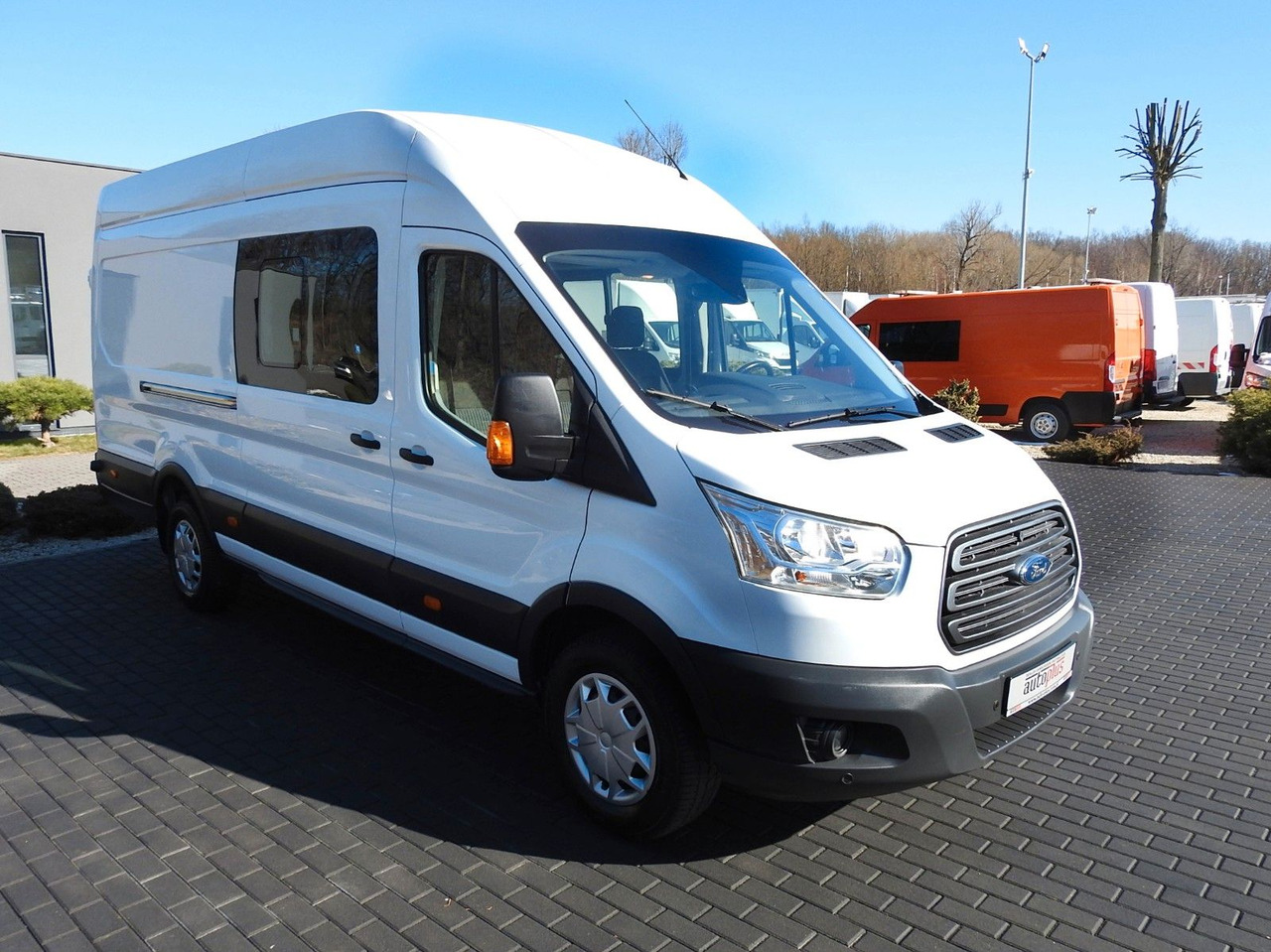 Ford TRANSIT KASTENWAGEN DOPPELKABINE 6 SITZE - فان, الشاحنات الصغيرة كابينة مزدوجة: صور 4 Ford TRANSIT KASTENWAGEN DOPPELKABINE 6 SITZE - فان, الشاحنات الصغيرة كابينة مزدوجة: صور 4