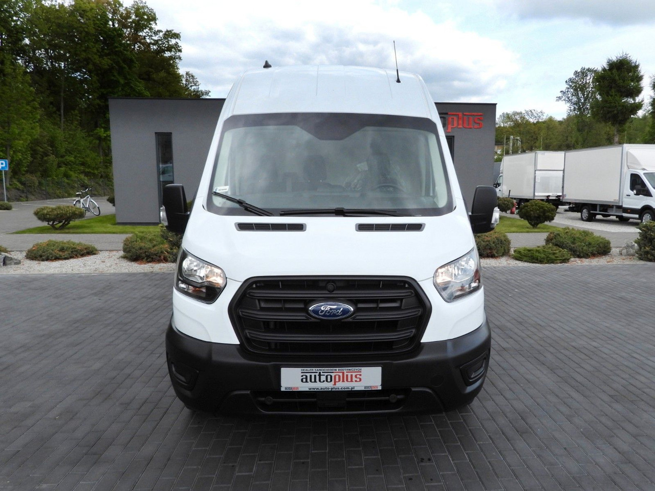Ford TRANSIT KASTENWAGEN TEMPOMAT KLIMAANLAGE 130PS - فان: صور 5 Ford TRANSIT KASTENWAGEN TEMPOMAT KLIMAANLAGE 130PS - فان: صور 5