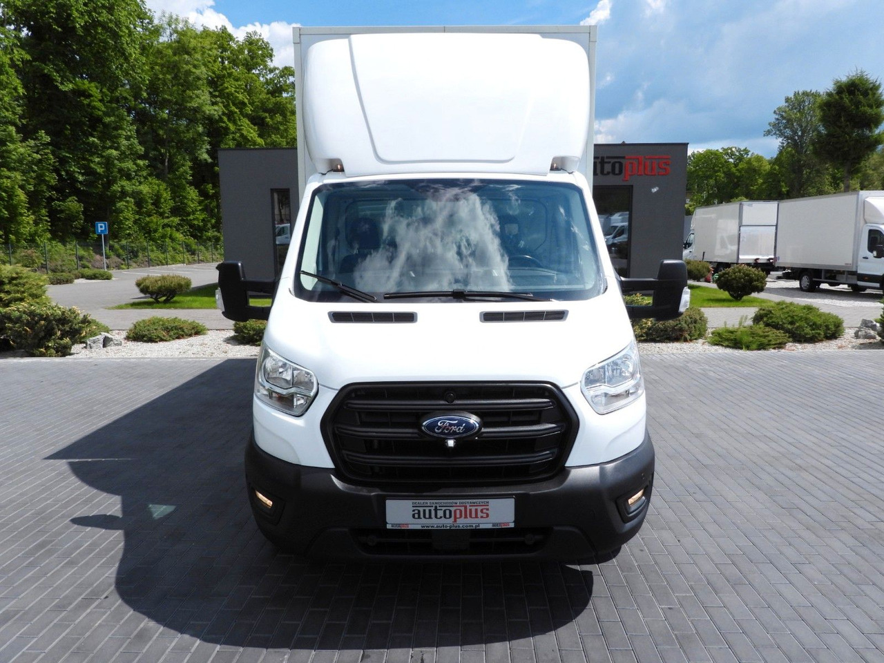 Ford TRANSIT KOFFER AUFZUG 8 PALETTEN TEMPOMAT - الشاحنات الصغيرة صندوق مغلق: صور 5 Ford TRANSIT KOFFER AUFZUG 8 PALETTEN TEMPOMAT - الشاحنات الصغيرة صندوق مغلق: صور 5
