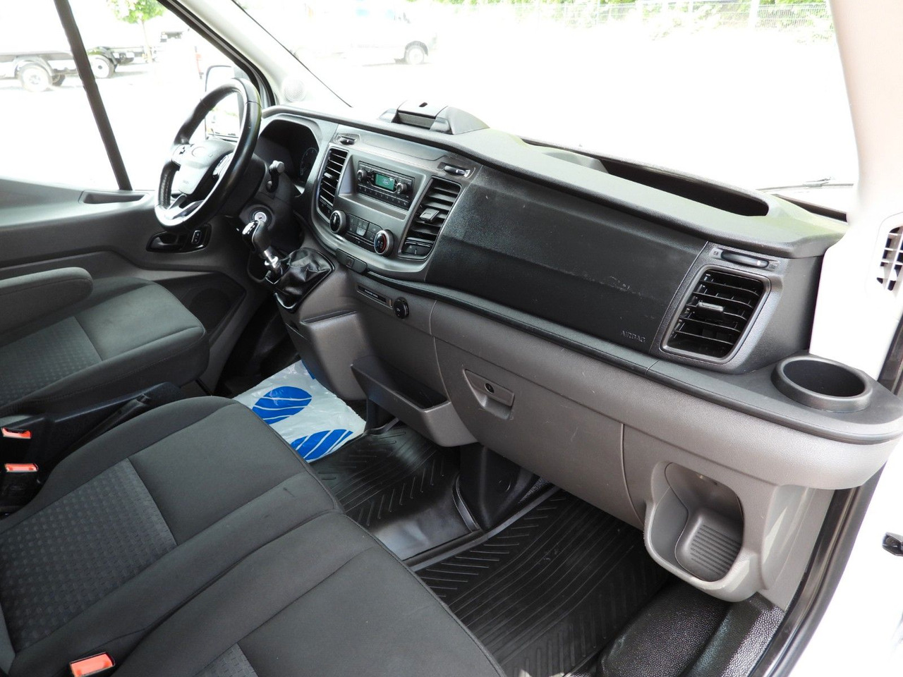 الشاحنات الصغيرة صندوق مغلق Ford TRANSIT  KOFFER AUFZUG 8 PALETTEN TEMPOMAT: صور 29