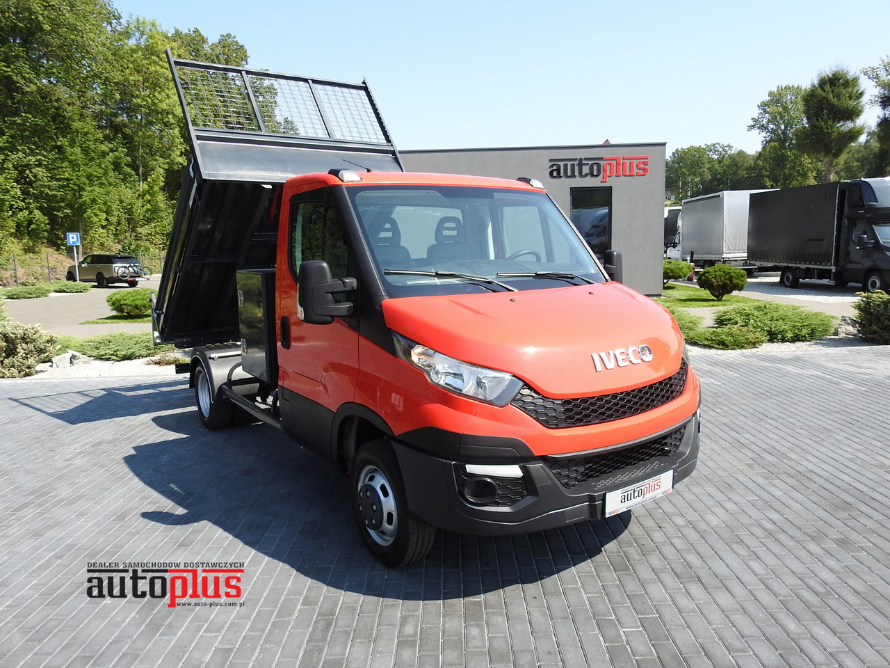 IVECO DAILY 35C13 TIPPER CRUISE CONTROL AIR CONDITIONING TWIN WHEELS 130HP - قلاب صغير: صور 1 IVECO DAILY 35C13 TIPPER CRUISE CONTROL AIR CONDITIONING TWIN WHEELS 130HP - قلاب صغير: صور 1