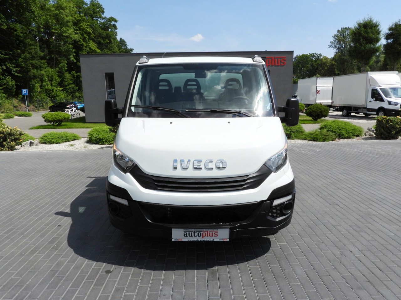 IVECO DAILY 35C15 TIPPER CRUISE CONTROL TWIN WHEELS AIR CONDITIONING 150HP - قلاب صغير: صور 5 IVECO DAILY 35C15 TIPPER CRUISE CONTROL TWIN WHEELS AIR CONDITIONING 150HP - قلاب صغير: صور 5