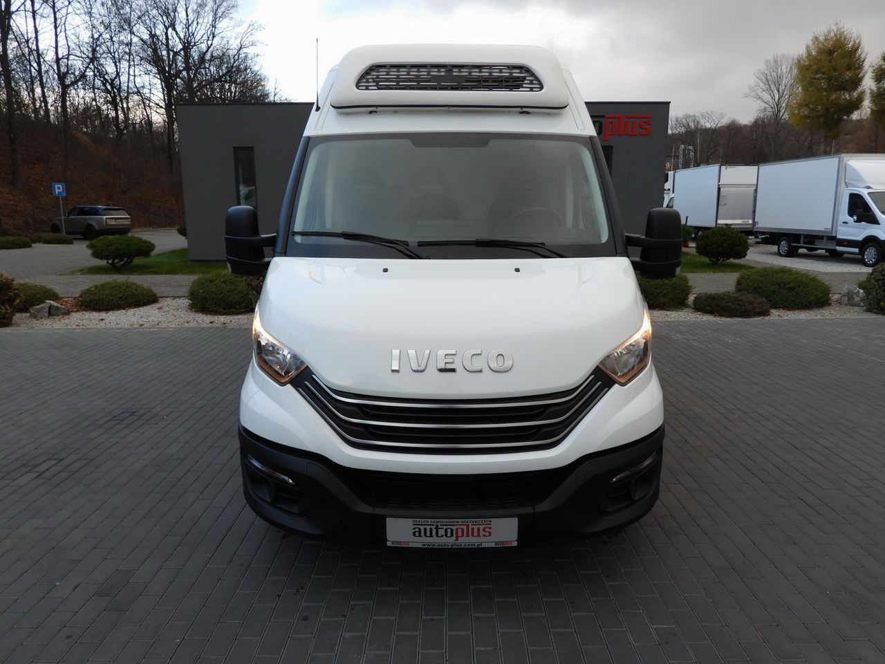 IVECO DAILY 35S14 REFRIGERATOR VAN 0*C POWER SUPPLY 230V NAVIGATION AUTOMATIC TRANSMISSION AIR CONDITIONING 140HP - الشاحنات الصغيرة المبردة: صور 5 IVECO DAILY 35S14 REFRIGERATOR VAN 0*C POWER SUPPLY 230V NAVIGATION AUTOMATIC TRANSMISSION AIR CONDITIONING 140HP - الشاحنات الصغيرة المبردة: صور 5