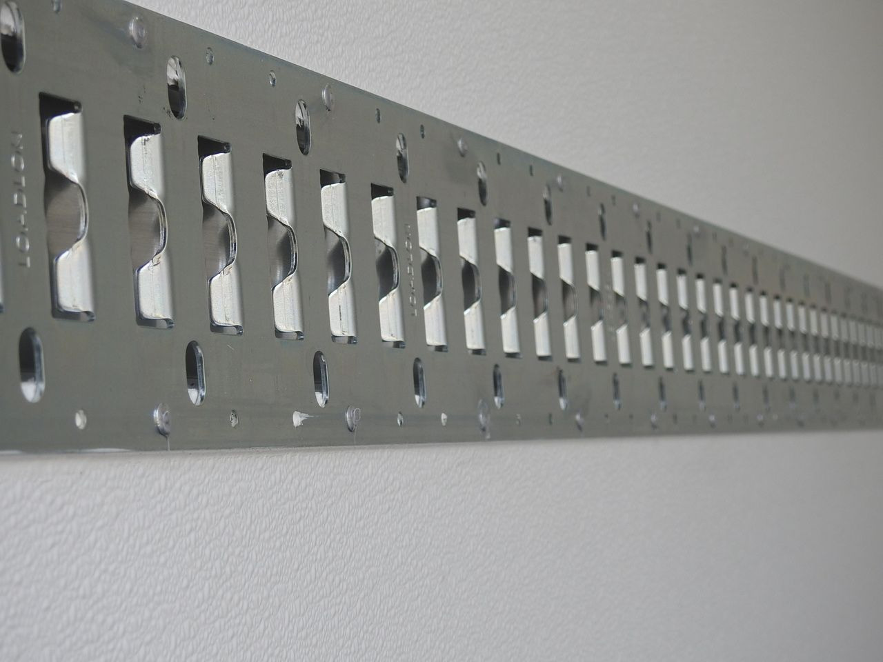 الشاحنات الصغيرة المبردة جديد IVECO DAILY 35S16 NEW REGRIGERATOR BOX -10*C 8 PALLETS HEATING FUNCTION POWER SUPPLY 230V CRUISE CONTROL AIR CONDITIONING 160HP: صور 26