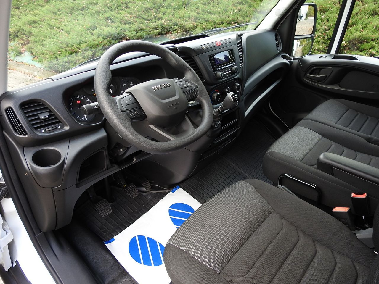 IVECO DAILY 35S16 NEW REGRIGERATOR BOX -10*C 8 PALLETS HEATING FUNCTION POWER SUPPLY 230V CRUISE CONTROL AIR CONDITIONING 160HP - الشاحنات الصغيرة المبردة: صور 2 IVECO DAILY 35S16 NEW REGRIGERATOR BOX -10*C 8 PALLETS HEATING FUNCTION POWER SUPPLY 230V CRUISE CONTROL AIR CONDITIONING 160HP - الشاحنات الصغيرة المبردة: صور 2