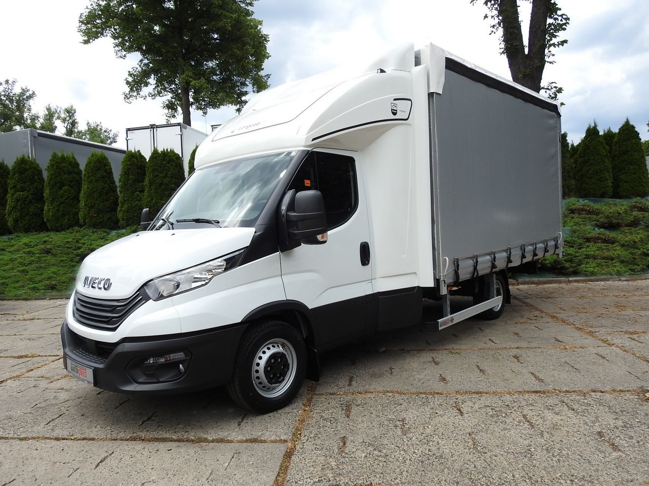 الشاحنات الصغيرة ستائر جديد IVECO DAILY 35S18 NEW TARPAULIN WEBASTO CRUISE CONTROL AIR CONDITIONING 180HP: صور 23