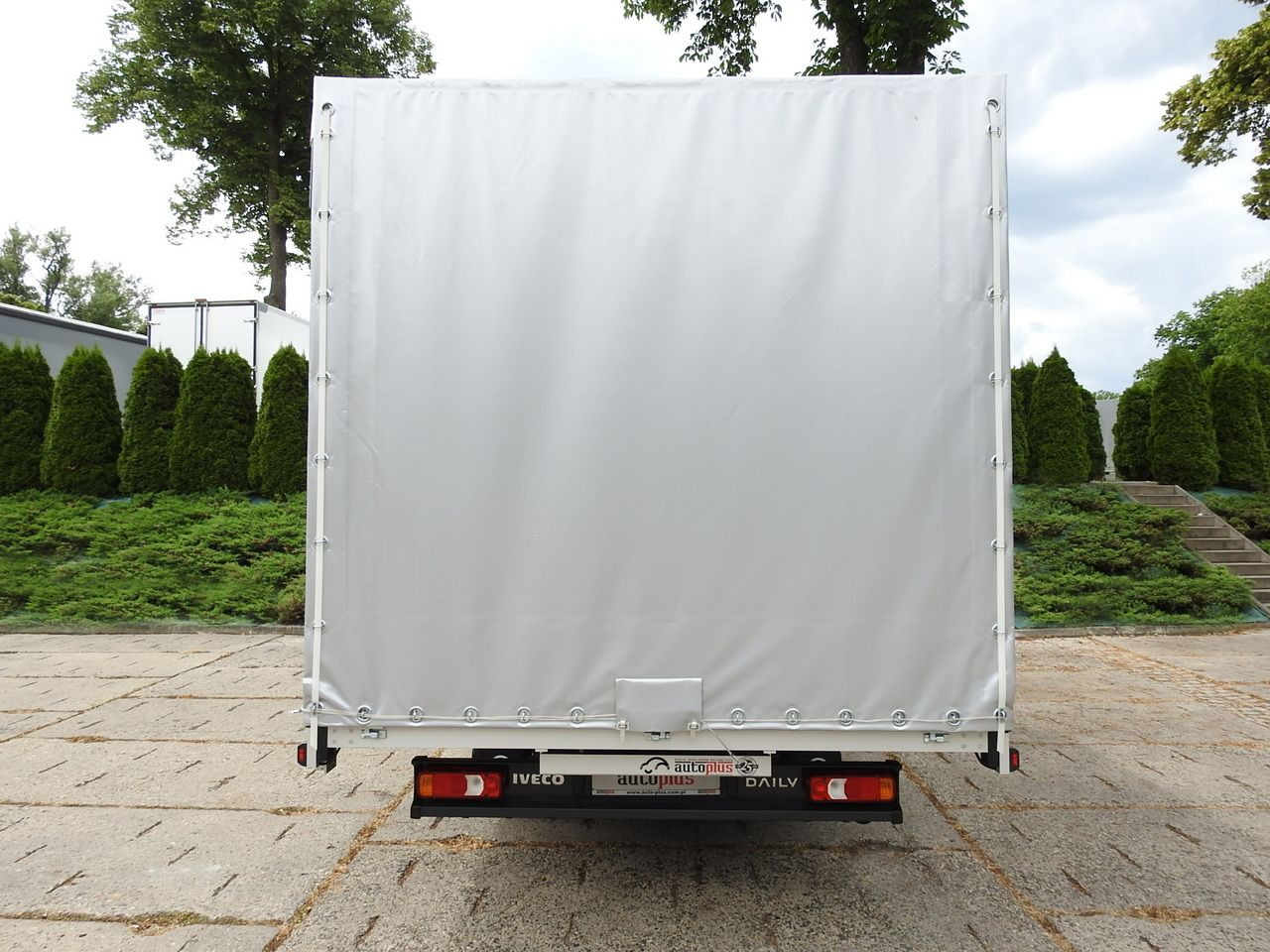 الشاحنات الصغيرة ستائر جديد IVECO DAILY 35S18 NEW TARPAULIN WEBASTO CRUISE CONTROL AIR CONDITIONING 180HP: صور 11