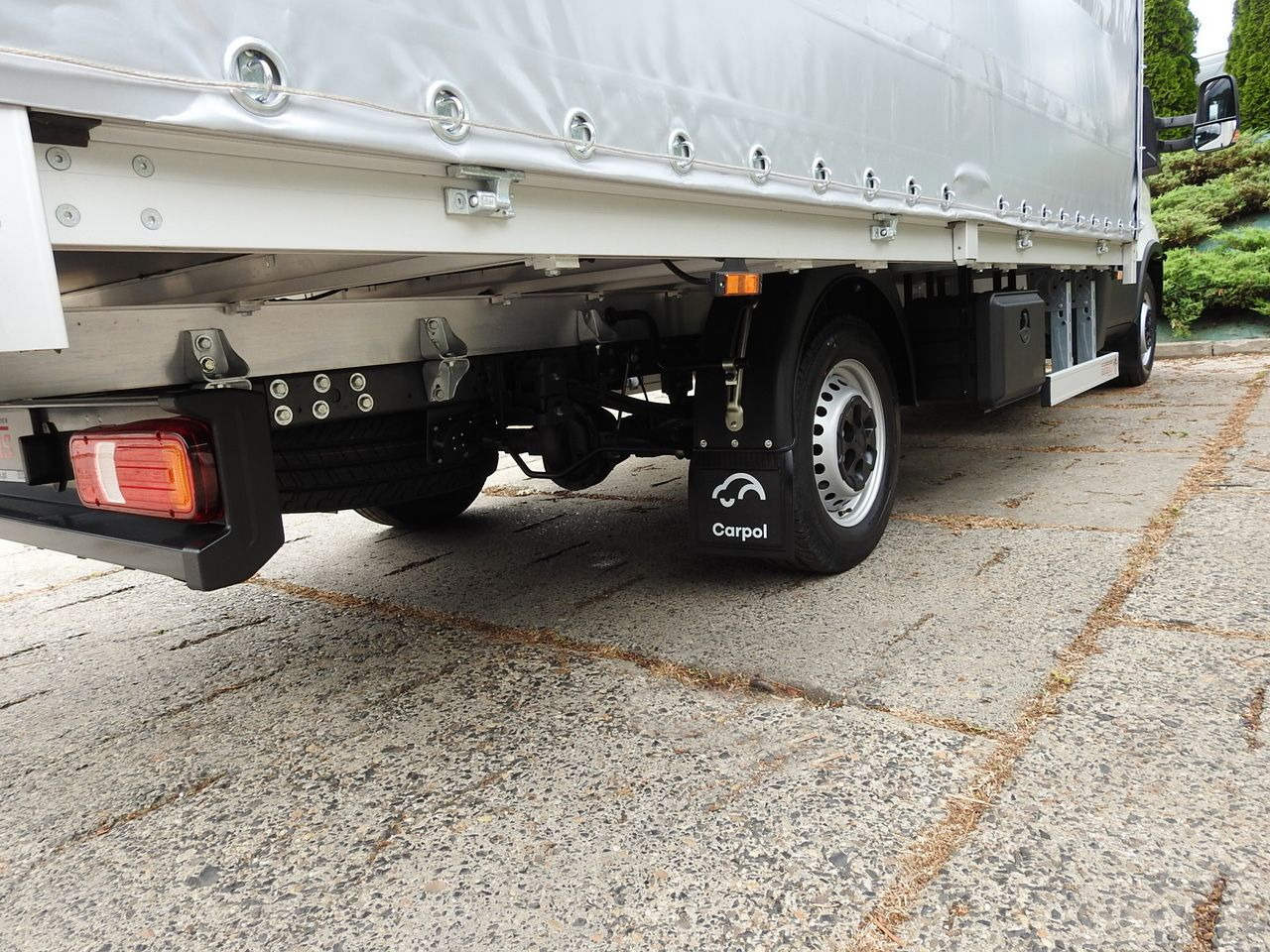 الشاحنات الصغيرة ستائر جديد IVECO DAILY 35S18 NEW TARPAULIN WEBASTO CRUISE CONTROL AIR CONDITIONING 180HP: صور 18