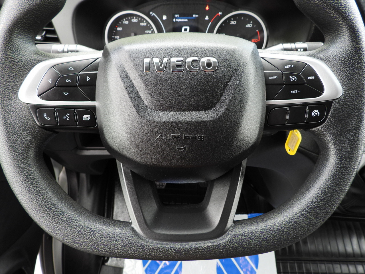 الشاحنات الصغيرة ستائر IVECO DAILY  35S18 TARPAULIN 10 PALLETS WEBASTO CRUISE CONTROL AIR CONDITIONING  180HP: صور 32