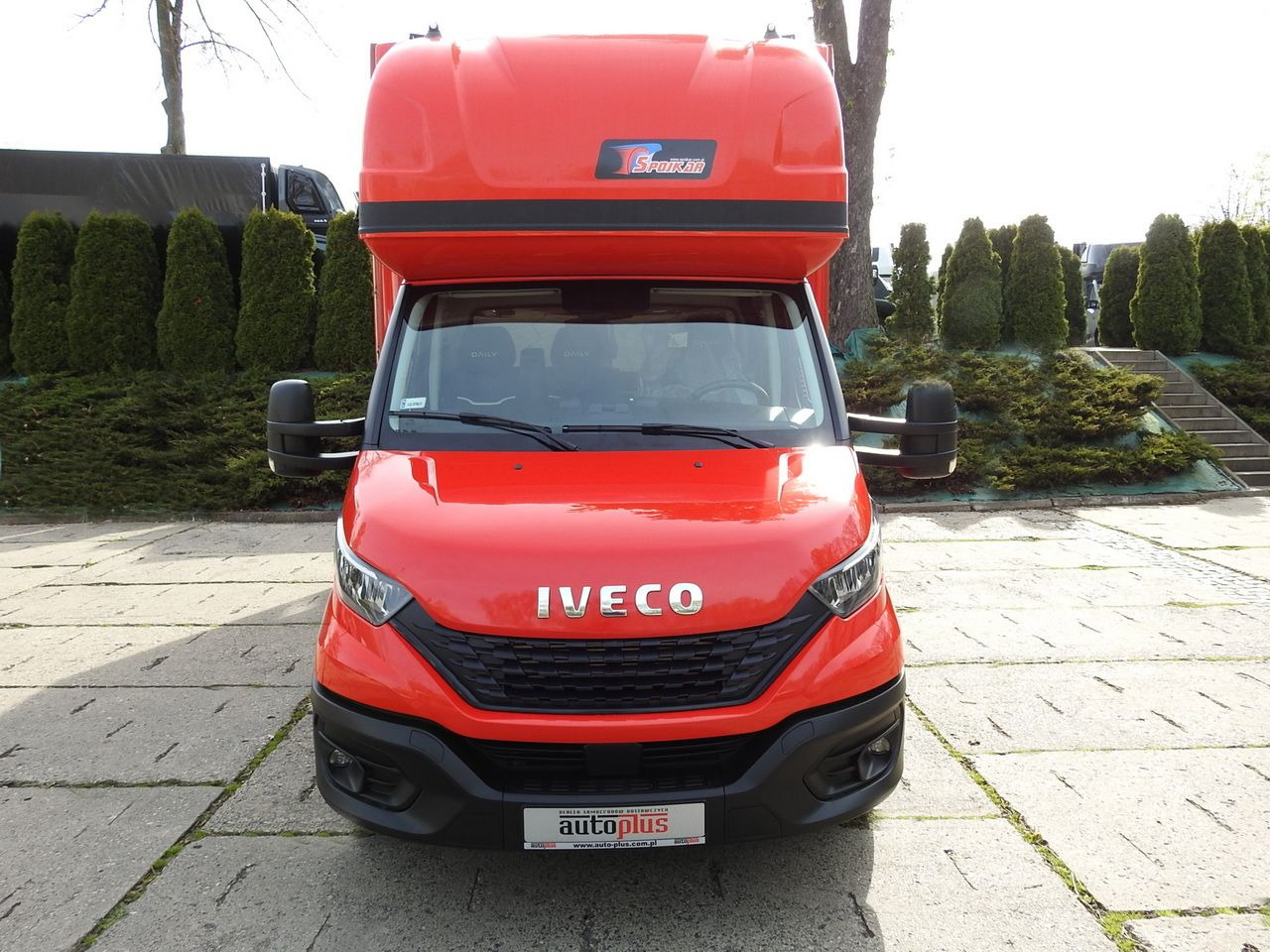 IVECO DAILY 35S18 TARPAULIN 10 PALLETS WEBASTO CRUISE CONTROL LED LIGHTS AIR CONDITIONING 180HP - الشاحنات الصغيرة ستائر: صور 5 IVECO DAILY 35S18 TARPAULIN 10 PALLETS WEBASTO CRUISE CONTROL LED LIGHTS AIR CONDITIONING 180HP - الشاحنات الصغيرة ستائر: صور 5
