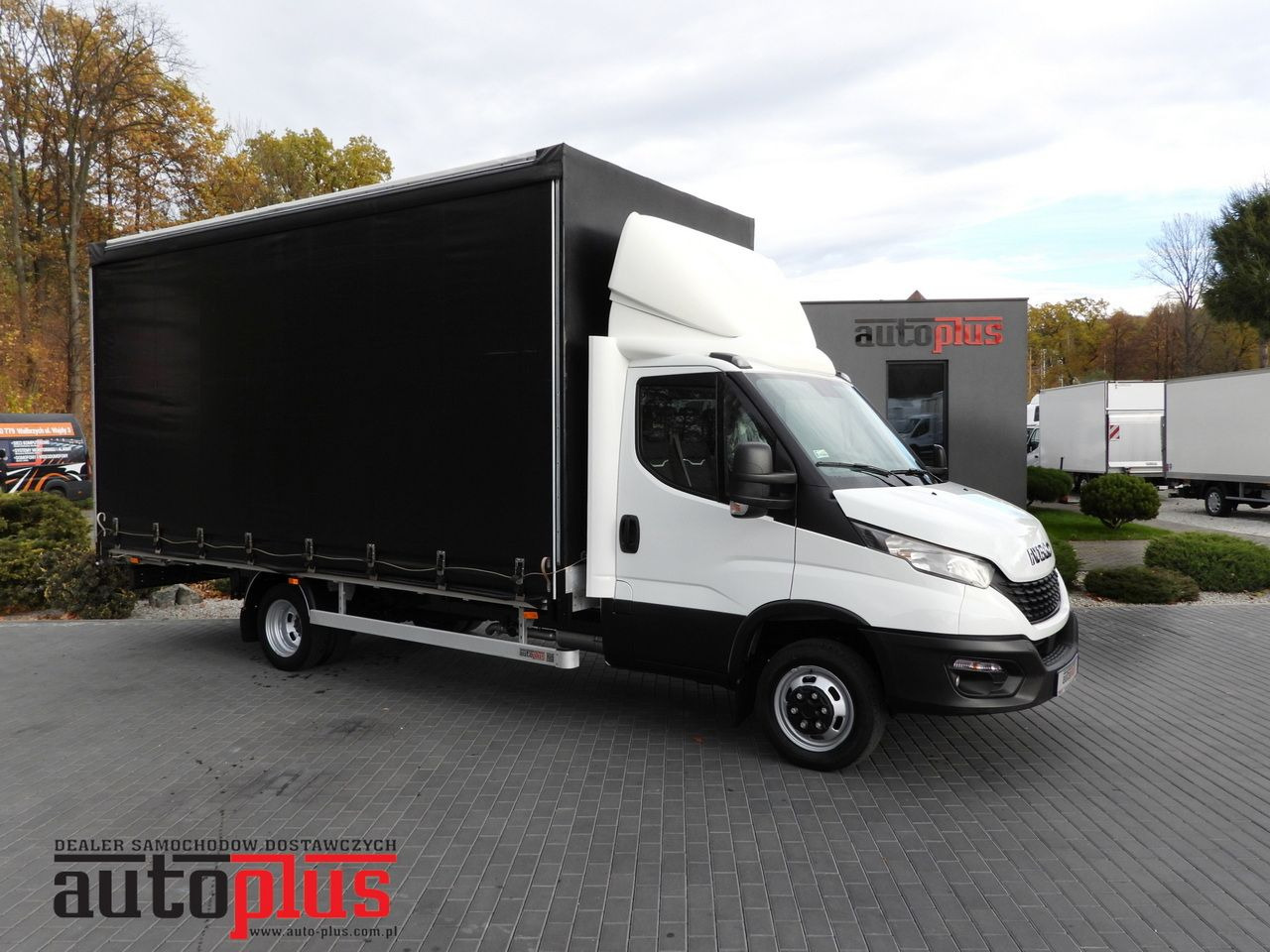 IVECO DAILY 50C17 TARPAULIN 10 PALLETS CRUISE CONTROL PNEUMATICS TWIN WHEELS AIR CONDITIONING 180HP - الشاحنات الصغيرة ستائر: صور 1 IVECO DAILY 50C17 TARPAULIN 10 PALLETS CRUISE CONTROL PNEUMATICS TWIN WHEELS AIR CONDITIONING 180HP - الشاحنات الصغيرة ستائر: صور 1