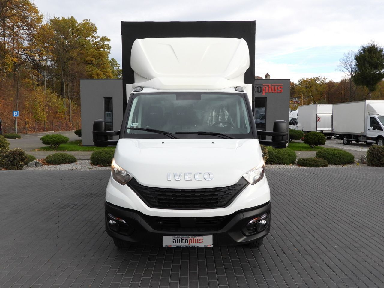 IVECO DAILY 50C17 TARPAULIN 10 PALLETS CRUISE CONTROL PNEUMATICS TWIN WHEELS AIR CONDITIONING 180HP - الشاحنات الصغيرة ستائر: صور 5 IVECO DAILY 50C17 TARPAULIN 10 PALLETS CRUISE CONTROL PNEUMATICS TWIN WHEELS AIR CONDITIONING 180HP - الشاحنات الصغيرة ستائر: صور 5