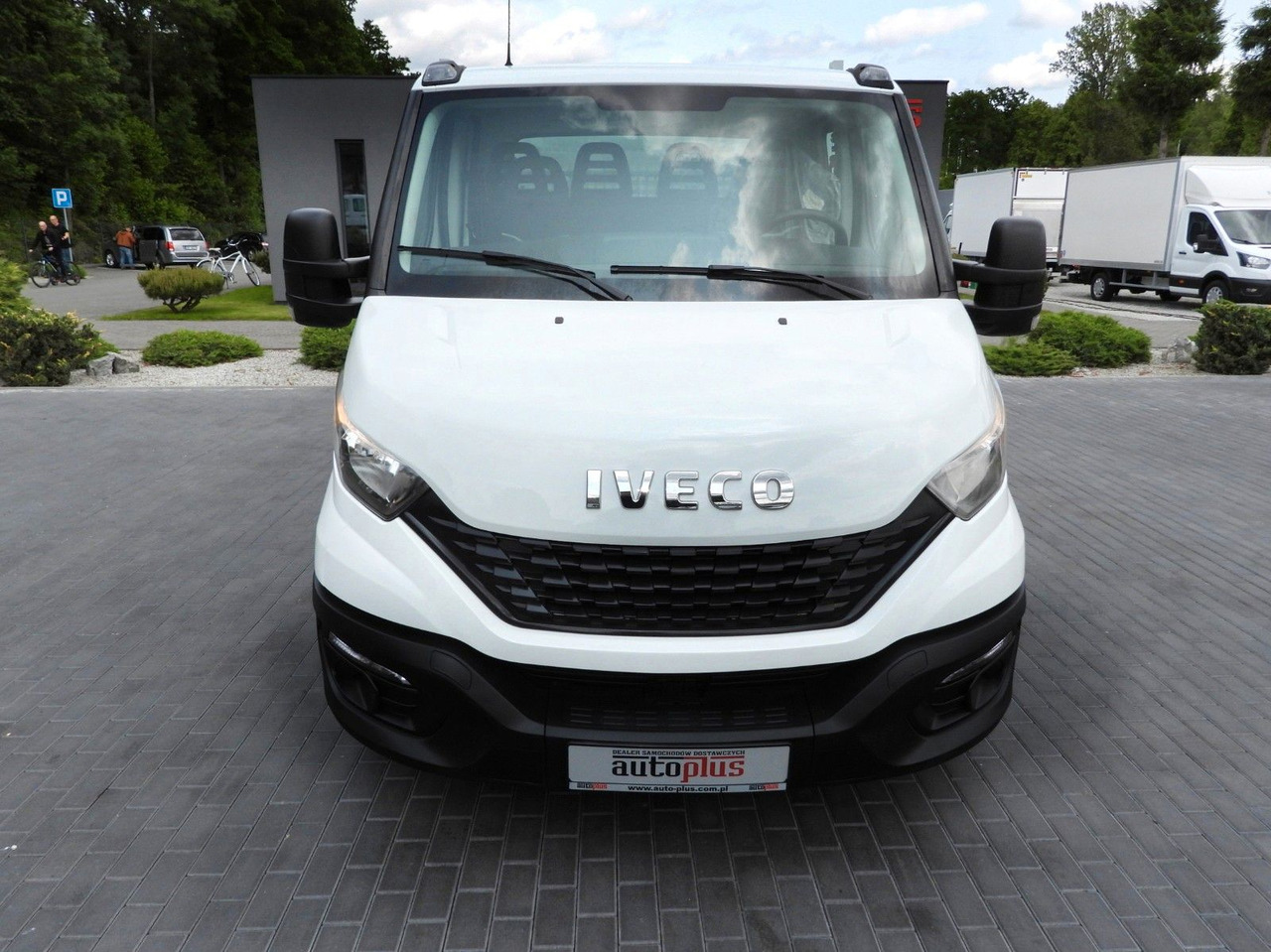 Iveco DAILY 35C14 KIPPER DOPPELKABINE DOKA 6 SITZE A/C - قلاب صغير, الشاحنات الصغيرة كابينة مزدوجة: صور 5 Iveco DAILY 35C14 KIPPER DOPPELKABINE DOKA 6 SITZE A/C - قلاب صغير, الشاحنات الصغيرة كابينة مزدوجة: صور 5