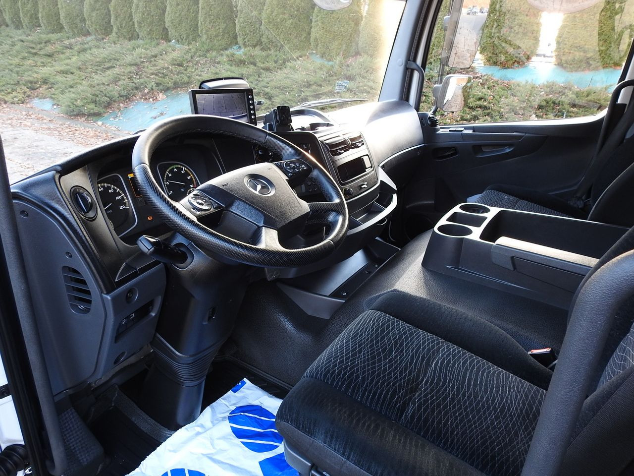 MERCEDES ATEGO 12.24 REGRIGERATOR BOX -10*C LIFT 16 PALLETS HEATING FUNCTION WEBASTO CRUISE CONTROL PNEUMATICS AIR CONDITIONING 240HP - مبردة شاحنة: صور 2 MERCEDES ATEGO 12.24 REGRIGERATOR BOX -10*C LIFT 16 PALLETS HEATING FUNCTION WEBASTO CRUISE CONTROL PNEUMATICS AIR CONDITIONING 240HP - مبردة شاحنة: صور 2