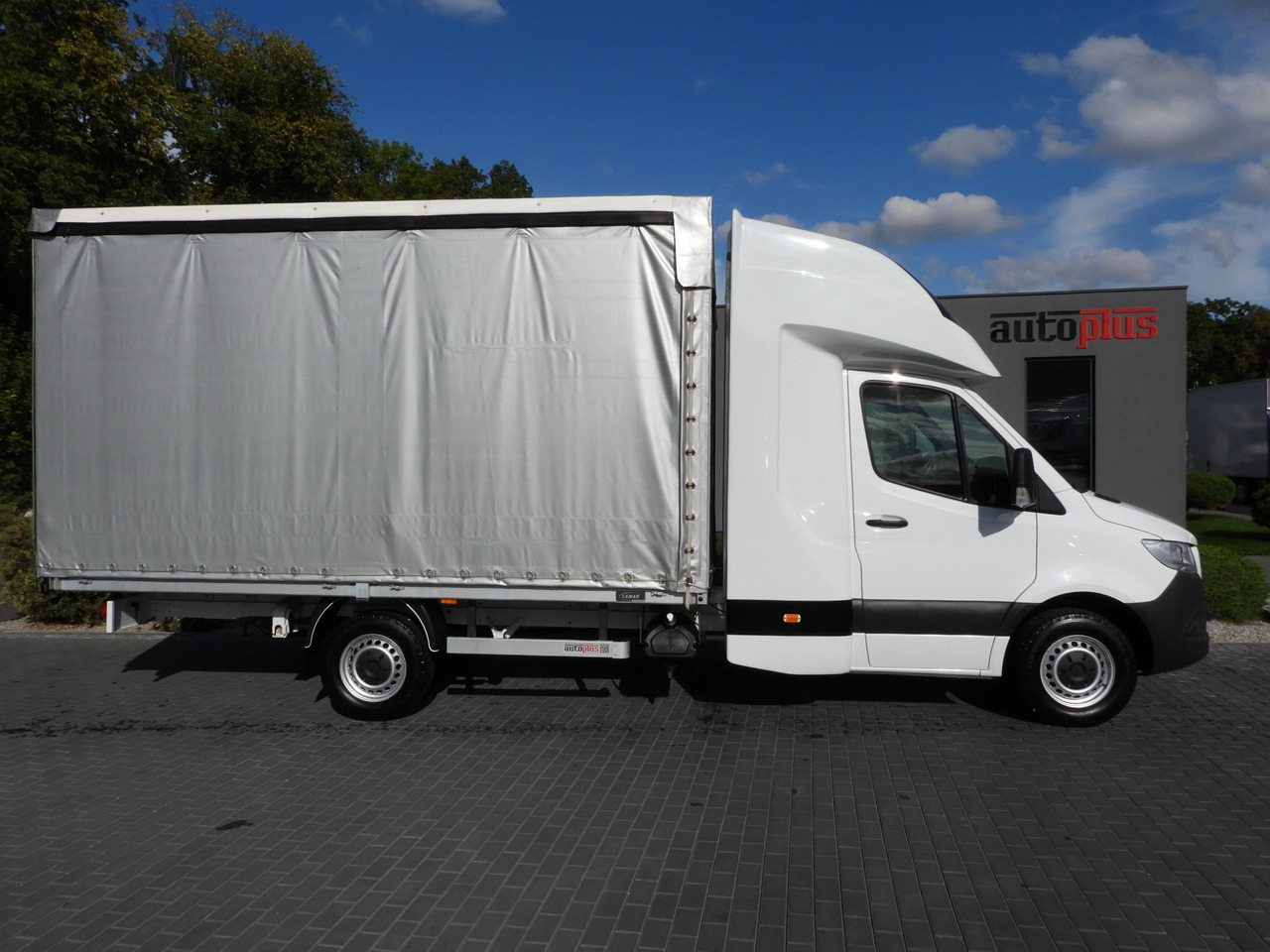 تأجير MERCEDES SPRINTER 316 TARPAULIN 8 PALLETS WEBASTO CRUISE CONTROL AIR CONDITIONING  160HP MERCEDES SPRINTER 316 TARPAULIN 8 PALLETS WEBASTO CRUISE CONTROL AIR CONDITIONING  160HP: صور 7