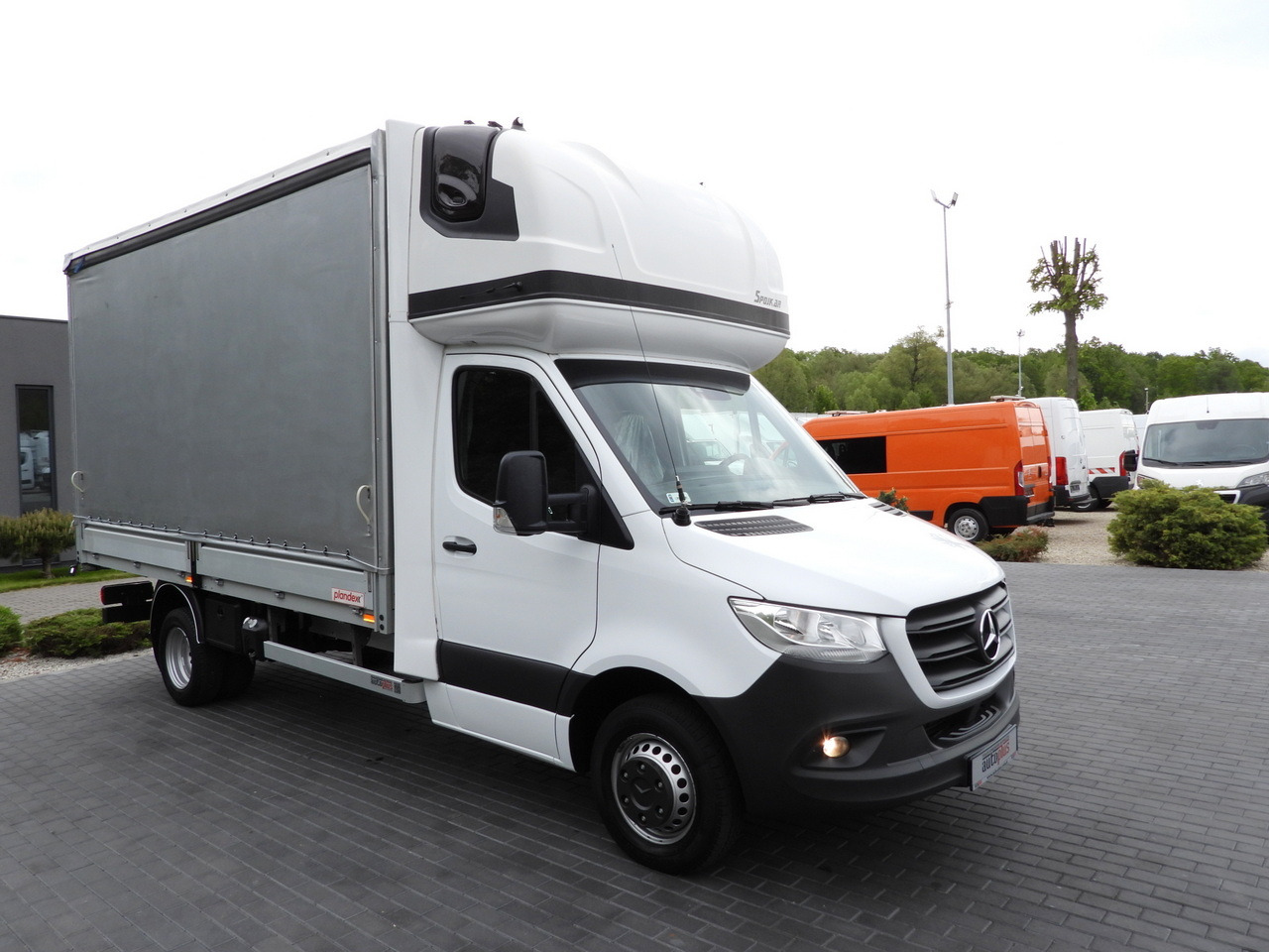 MERCEDES SPRINTER 519 TARPAULIN 8 PALLETS WEBASTO CRUISE CONTROL TWIN WHEELS AIR CONDITIONING 190HP - الشاحنات الصغيرة ستائر: صور 4 MERCEDES SPRINTER 519 TARPAULIN 8 PALLETS WEBASTO CRUISE CONTROL TWIN WHEELS AIR CONDITIONING 190HP - الشاحنات الصغيرة ستائر: صور 4